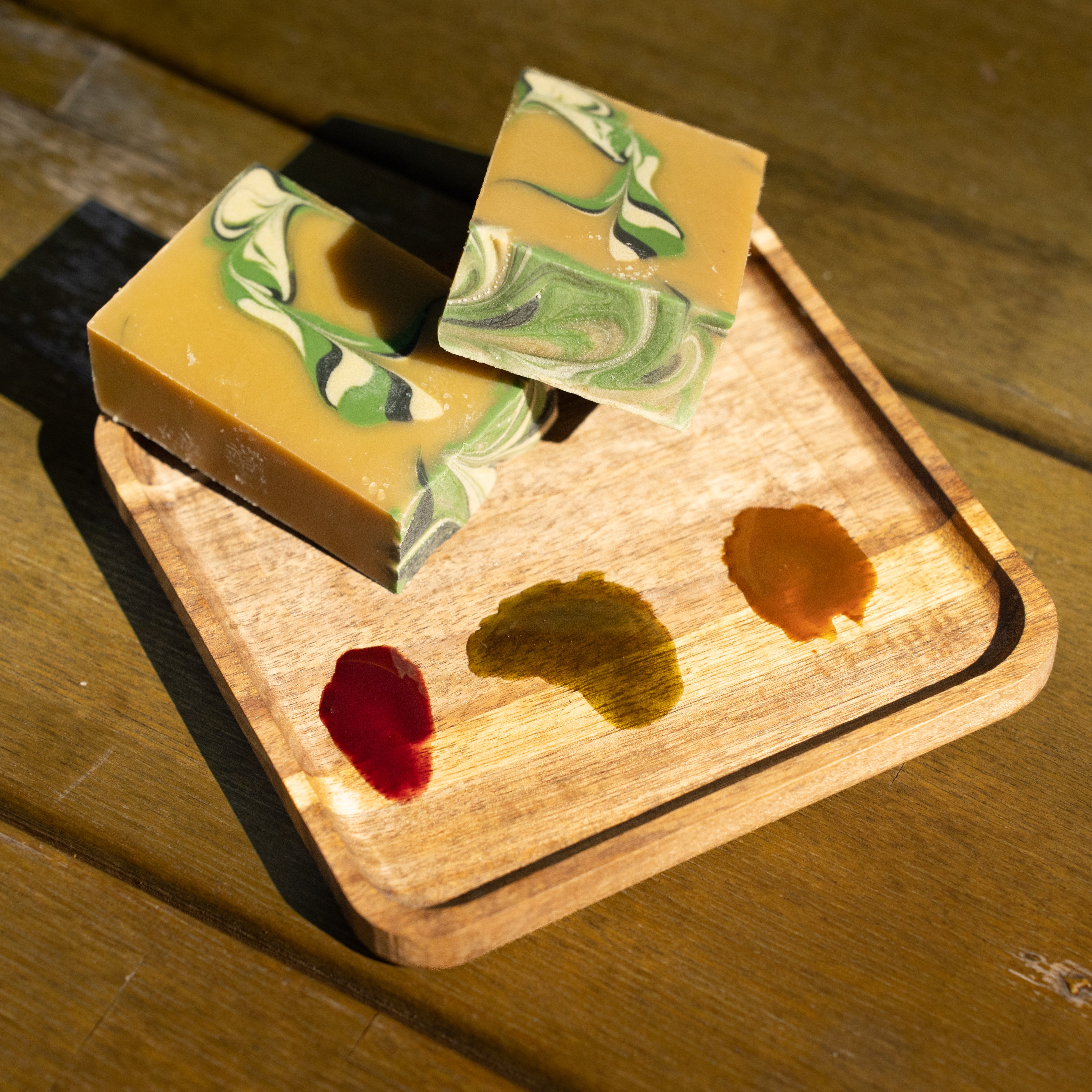 Tri-Glow Naturals Facial Bar